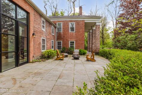 632 Albany Turnpike Chatham NY 12136