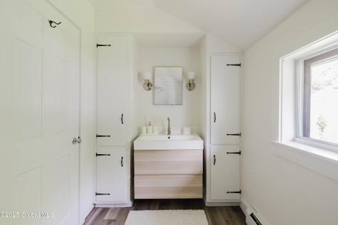 632 Albany Turnpike Chatham NY 12136