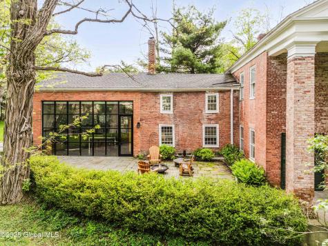 632 Albany Turnpike Chatham NY 12136