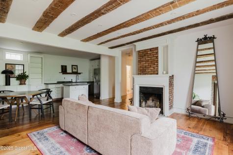 632 Albany Turnpike Chatham NY 12136