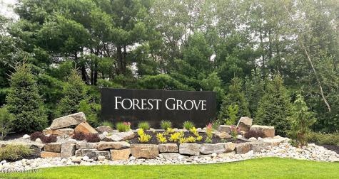 20 Angeles Avenue Saratoga Springs NY 12866