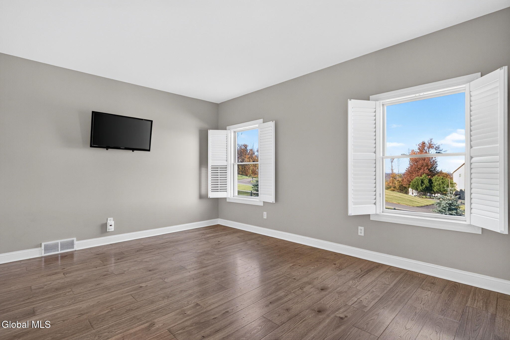 26 Crimson Circle Troy NY 12180