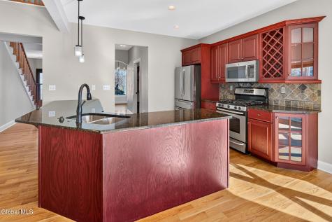 26 Crimson Circle Troy NY 12180