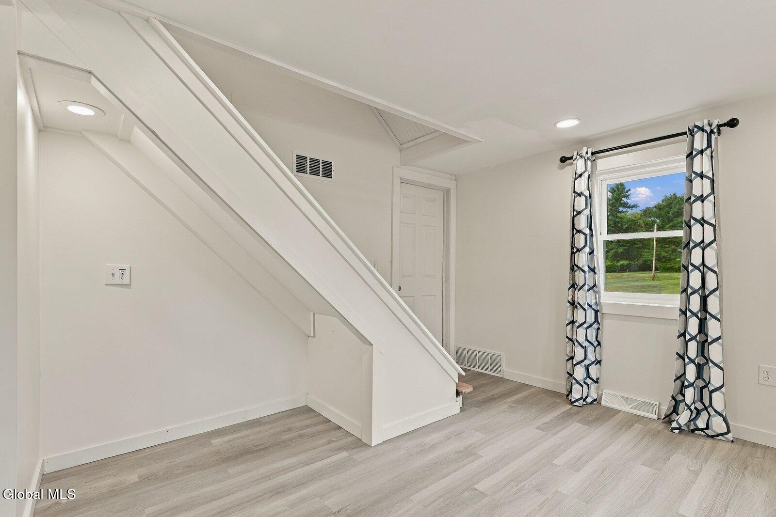 20 Broad Street Broadalbin NY 12025