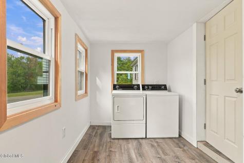 20 Broad Street Broadalbin NY 12025