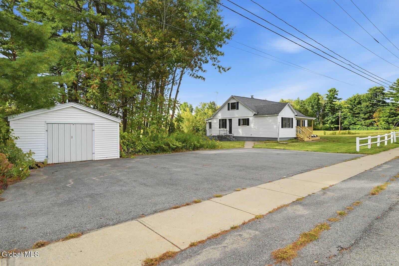 20 Broad Street Broadalbin NY 12025