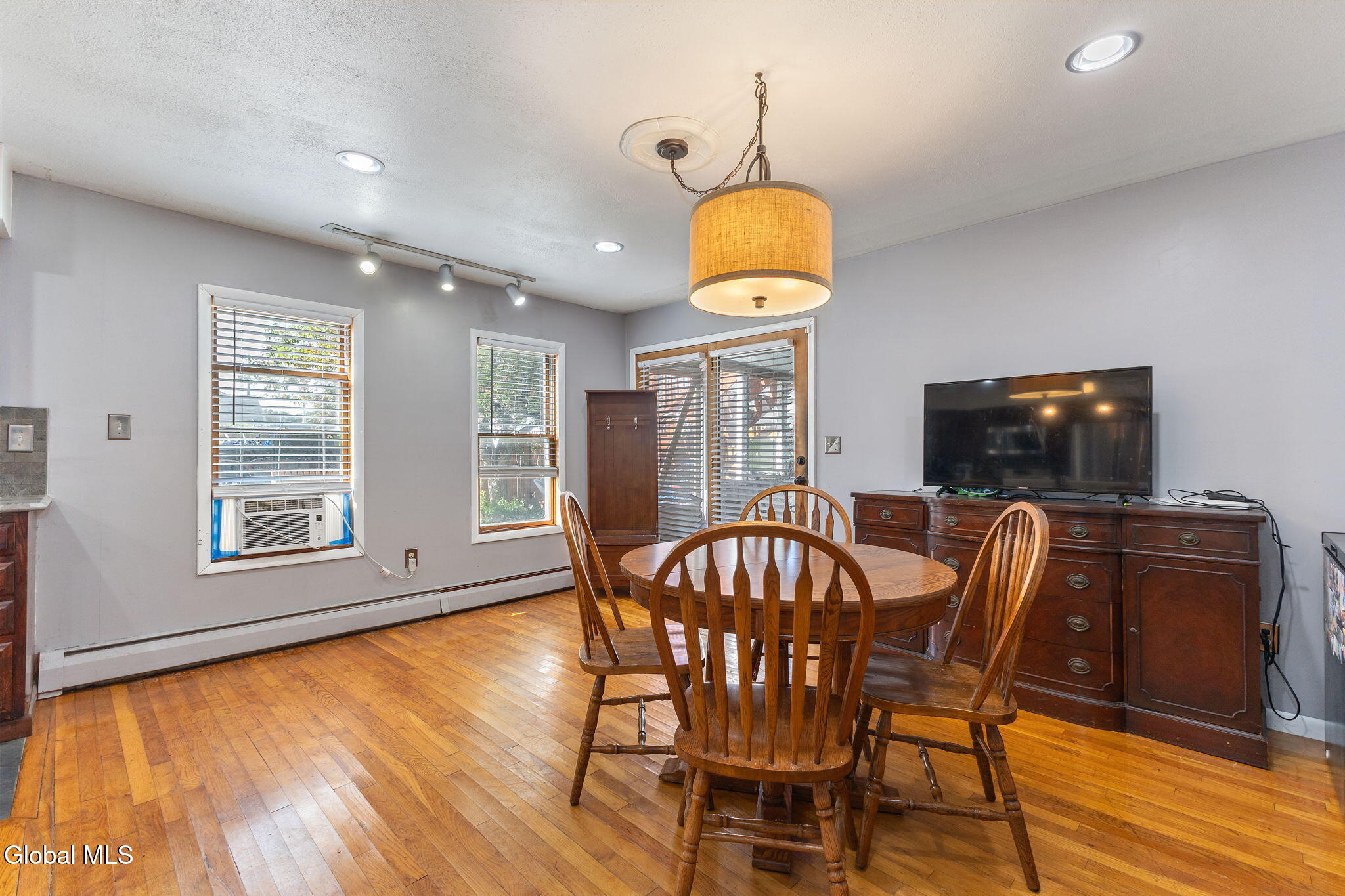 17 Hudson Street Waterford NY 12188