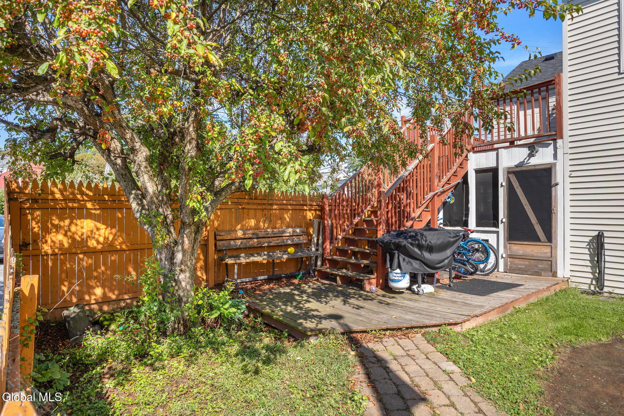 17 Hudson Street Waterford NY 12188