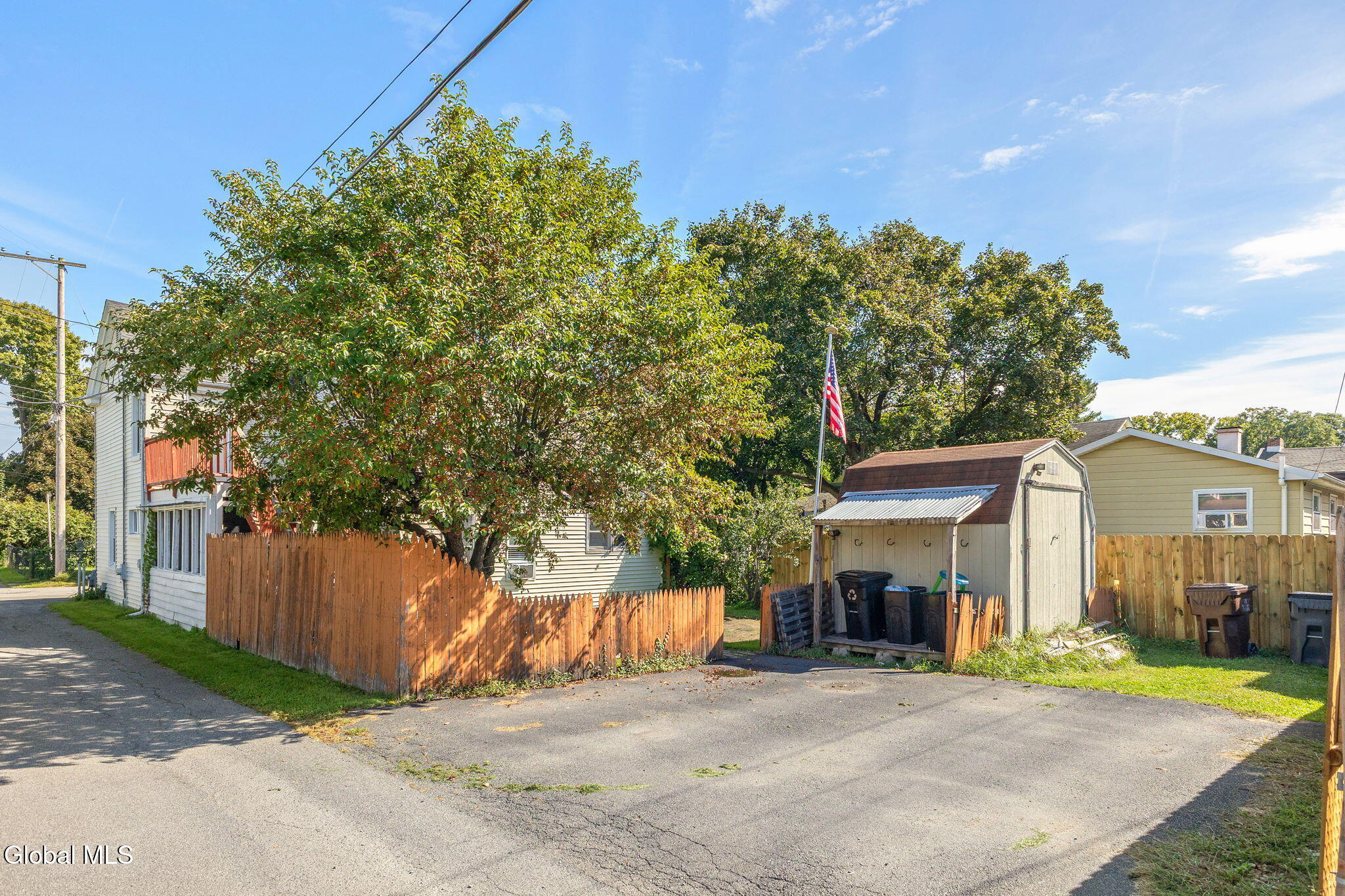 17 Hudson Street Waterford NY 12188