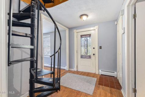 17 Hudson Street Waterford NY 12188