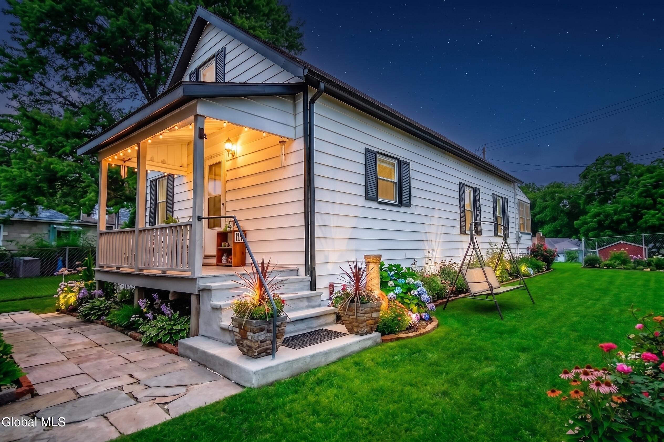 1142 River Road Troy NY 12182