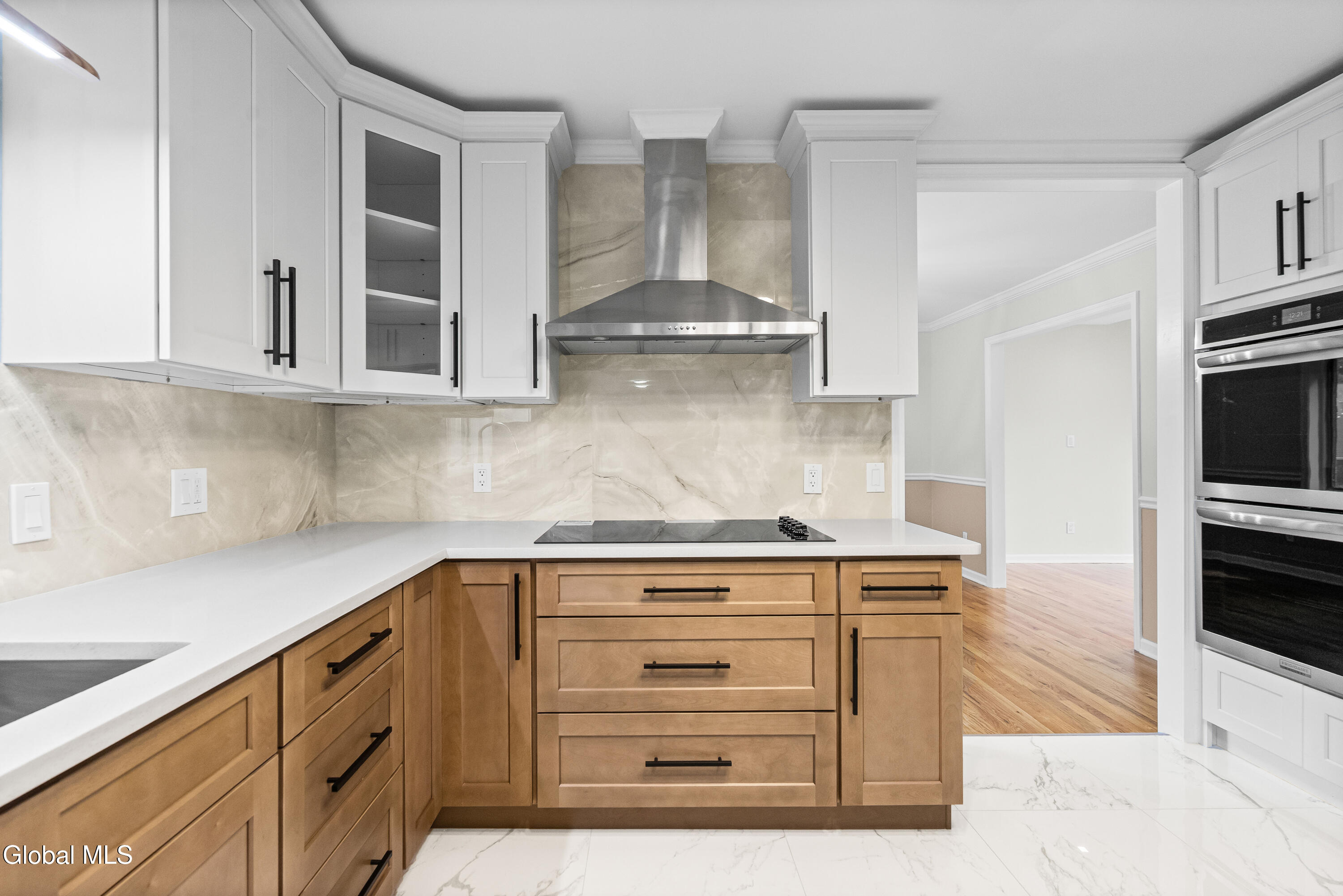 34 Oaktree Lane Niskayuna NY 12309