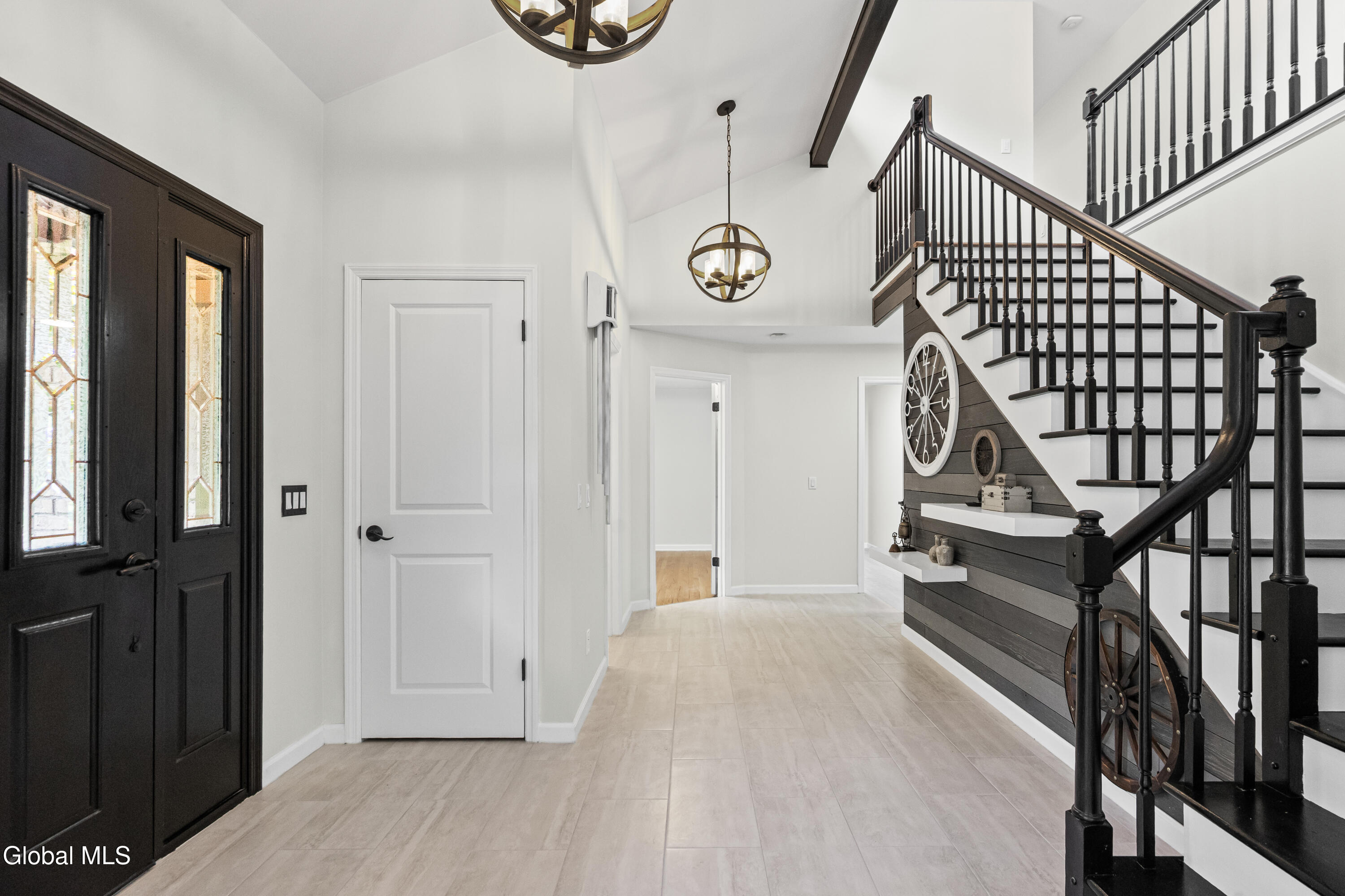 34 Oaktree Lane Niskayuna NY 12309