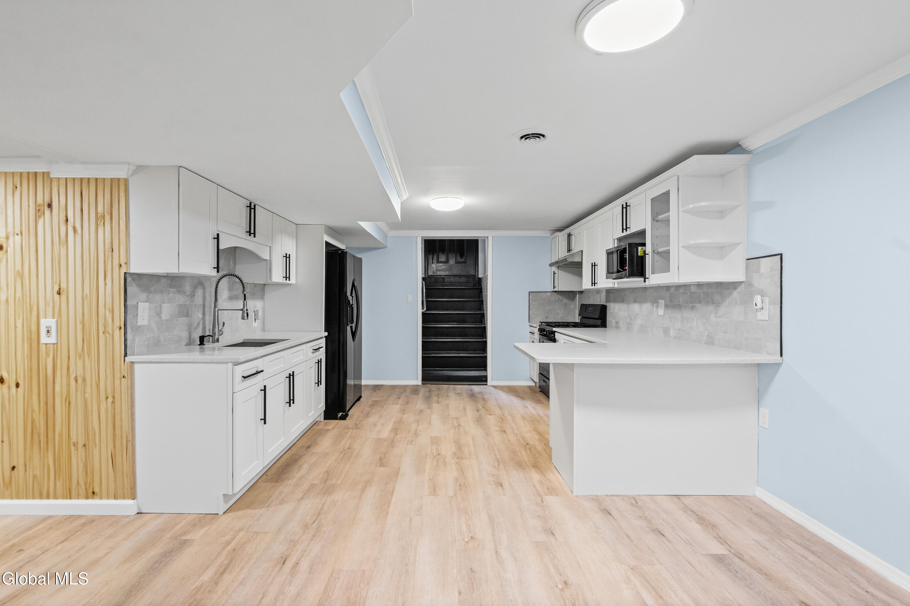 34 Oaktree Lane Niskayuna NY 12309