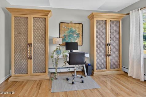 1 Cortes Court Clifton Park NY 12065