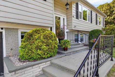 1 Cortes Court Clifton Park NY 12065