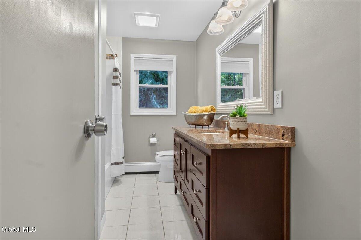 1 Cortes Court Clifton Park NY 12065