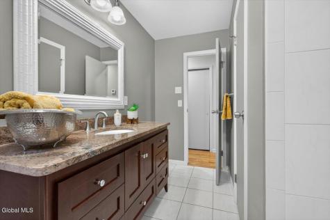 1 Cortes Court Clifton Park NY 12065