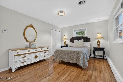 1 Cortes Court Clifton Park NY 12065