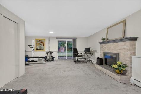 1 Cortes Court Clifton Park NY 12065