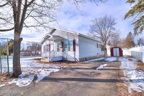 242 Edward Street Schenectady NY 12304