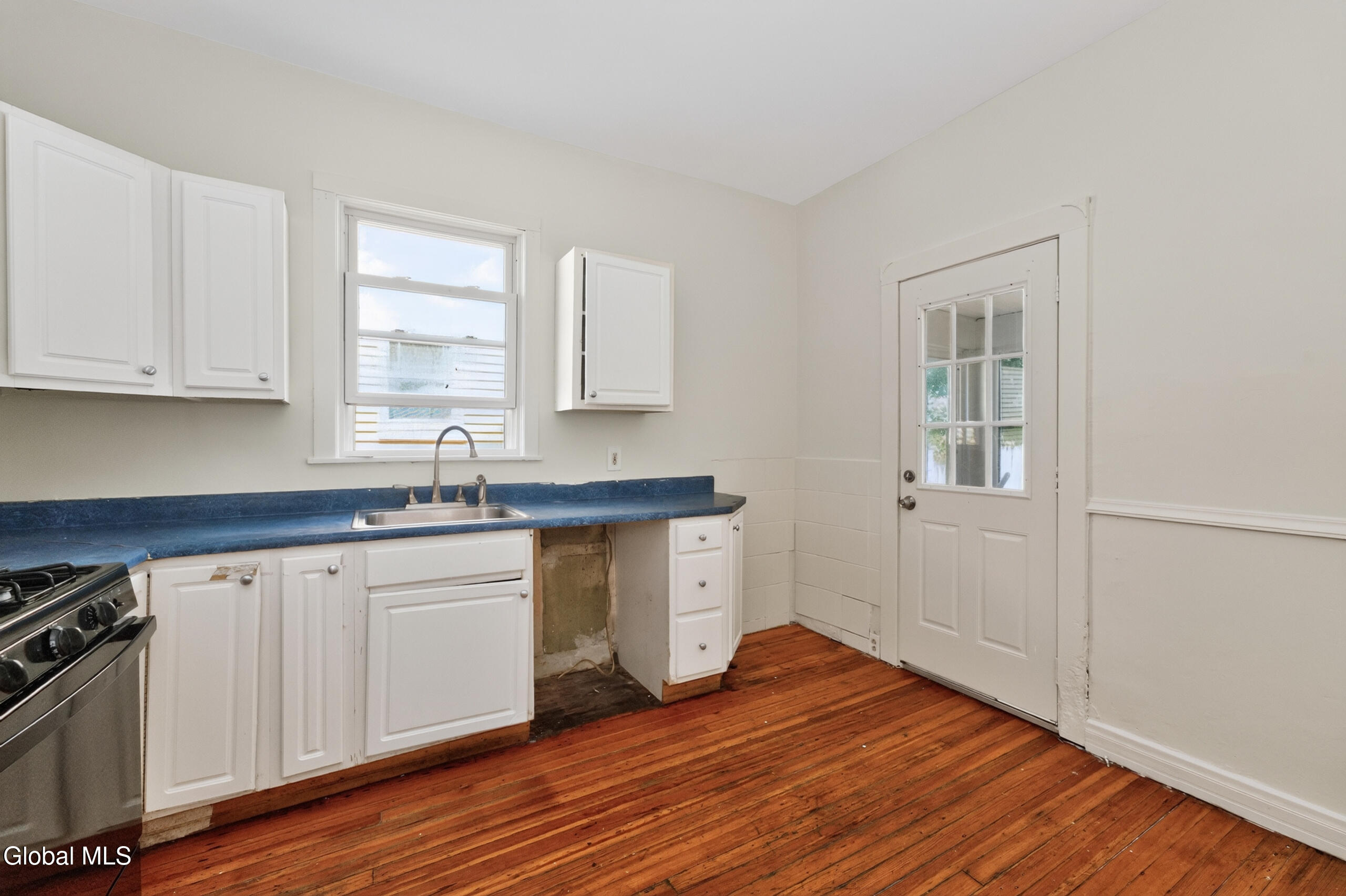 7 Lawn Avenue Albany NY 12204