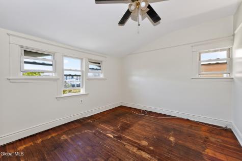7 Lawn Avenue Albany NY 12204