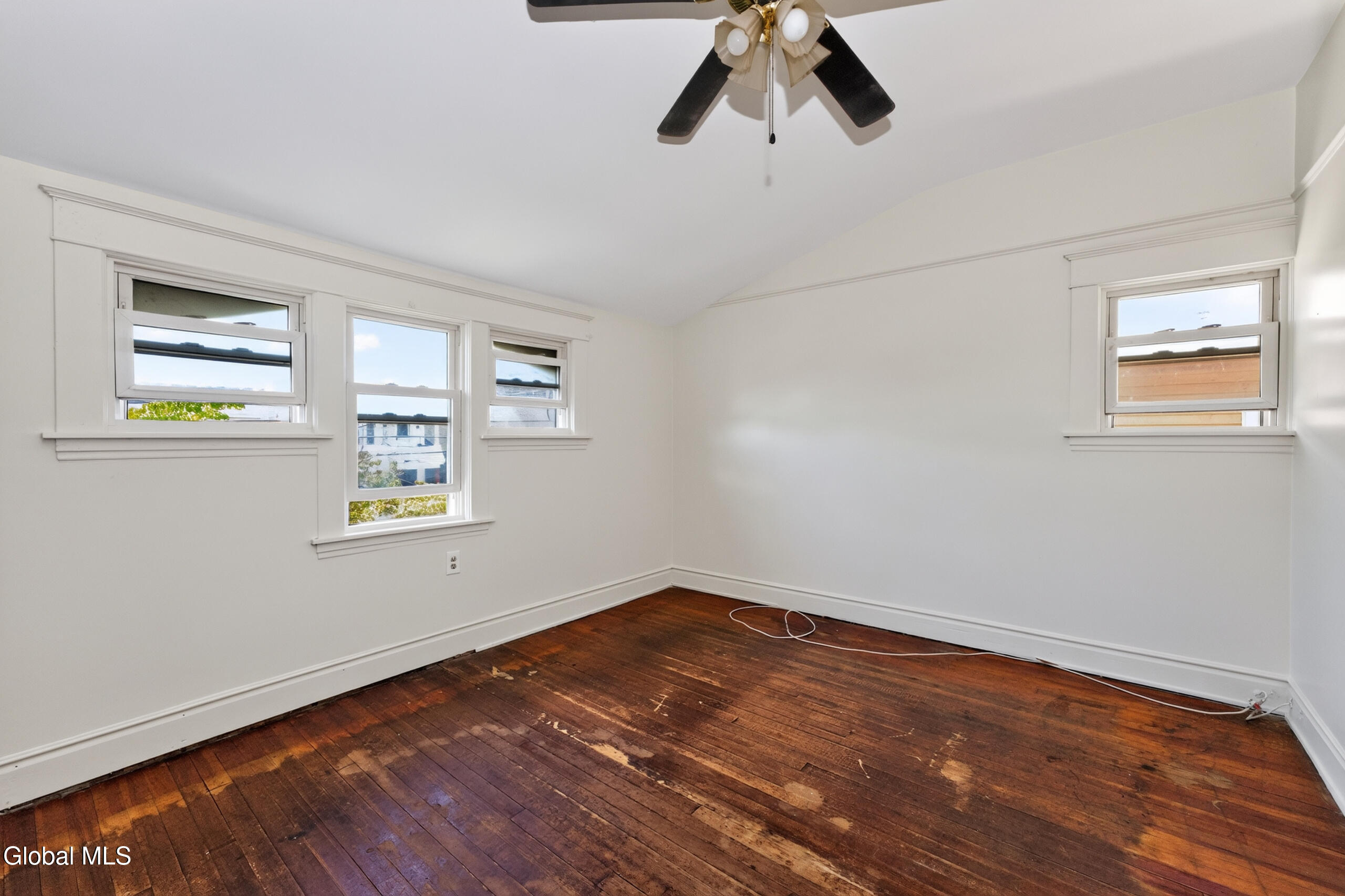 7 Lawn Avenue Albany NY 12204