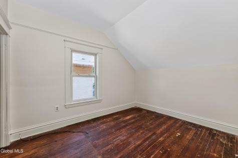 7 Lawn Avenue Albany NY 12204