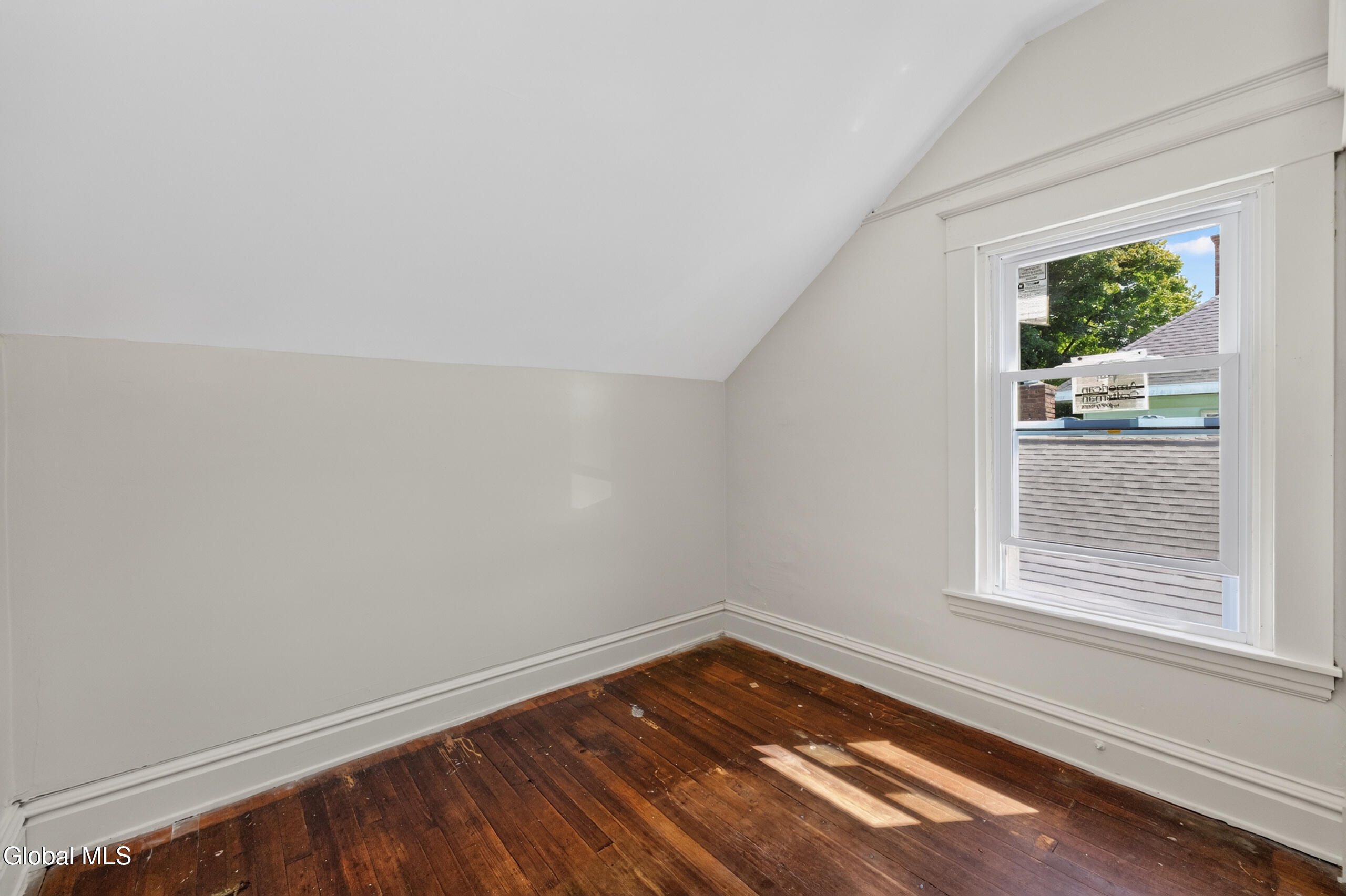 7 Lawn Avenue Albany NY 12204
