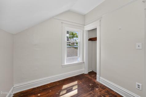 7 Lawn Avenue Albany NY 12204