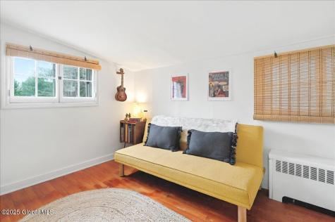 178 Old Niskayuna Road Colonie NY 12110