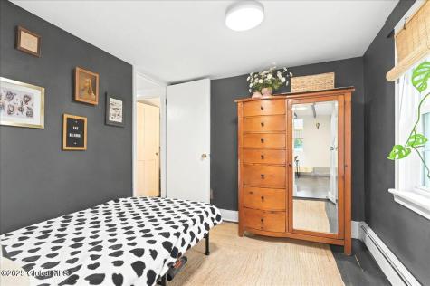 178 Old Niskayuna Road Colonie NY 12110