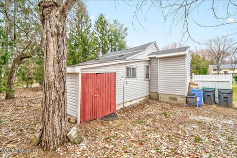 178 Old Niskayuna Road Colonie NY 12110