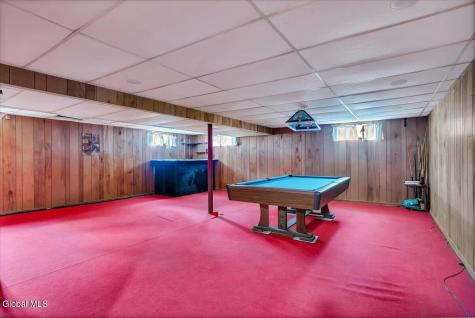 8 Woodland Drive Colonie NY 12309