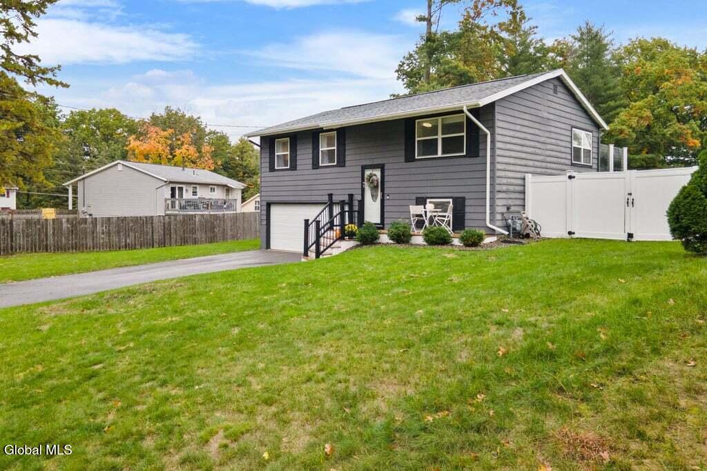 4 White Birch Path Saratoga Springs NY 12866