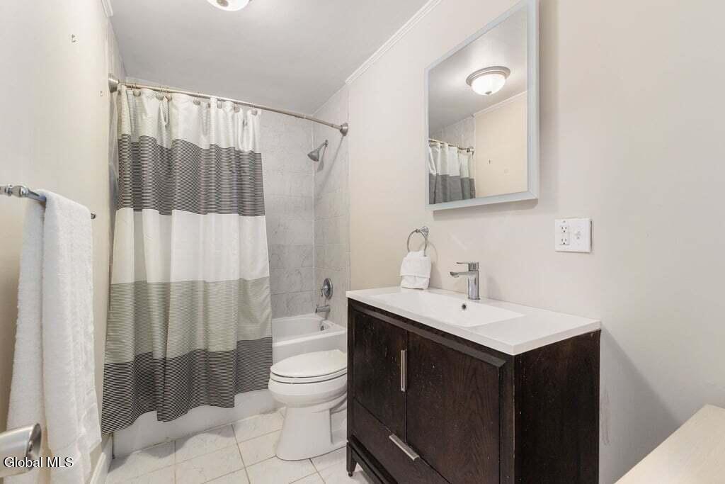 4 White Birch Path Saratoga Springs NY 12866