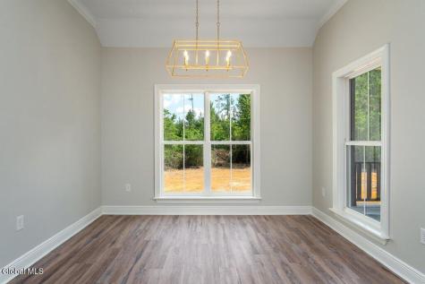 27 Hidden Pond Way Gansevoort NY 12831