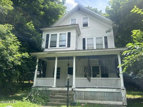 4 Walker Avenue Troy NY 12180