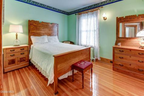 245 Brookside Avenue Amsterdam NY 12010