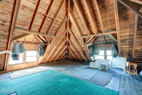 245 Brookside Avenue Amsterdam NY 12010