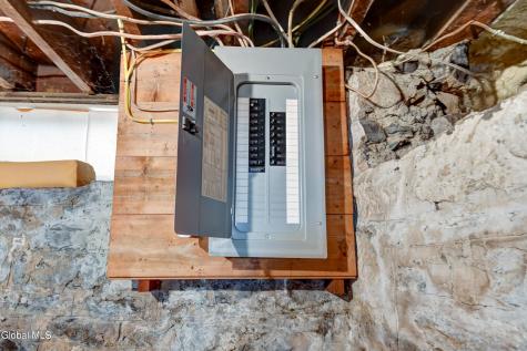 245 Brookside Avenue Amsterdam NY 12010