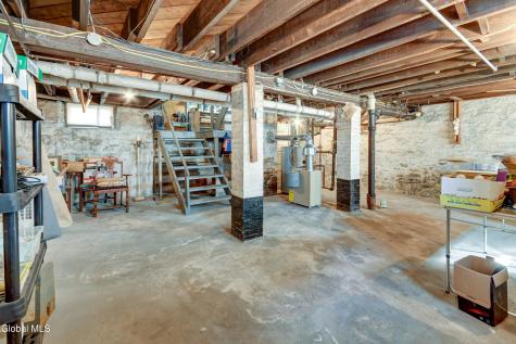 245 Brookside Avenue Amsterdam NY 12010