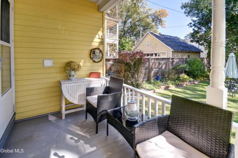 245 Brookside Avenue Amsterdam NY 12010