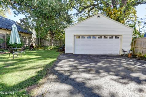 245 Brookside Avenue Amsterdam NY 12010