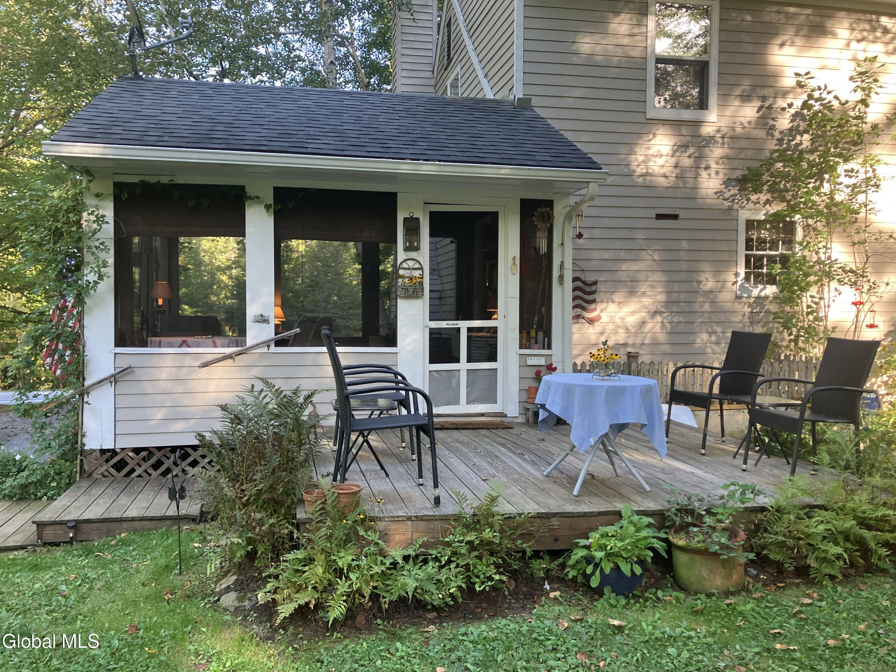 5 Us 9 Schroon Lake NY 12870