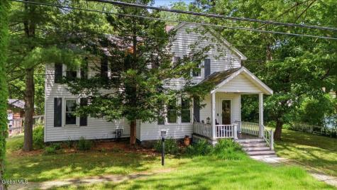 9 Font Grove Road Slingerlands NY 12159