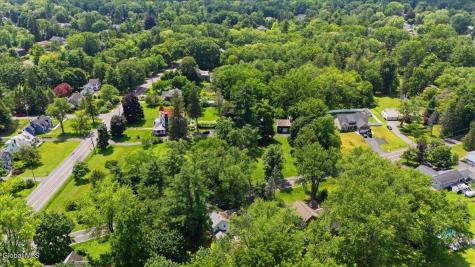 9 Font Grove Road Slingerlands NY 12159
