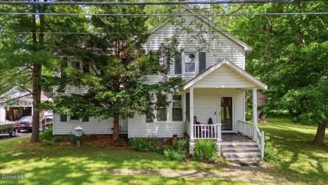 9 Font Grove Road Slingerlands NY 12159