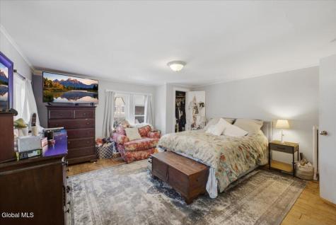 9 Font Grove Road Slingerlands NY 12159